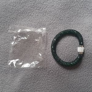 (2/$20) New Mesh Crystal Bracelet with Crystal Magnet Clasp Green